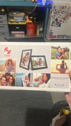 Digital photo frame