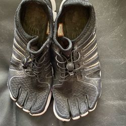 Fila Finger Toe