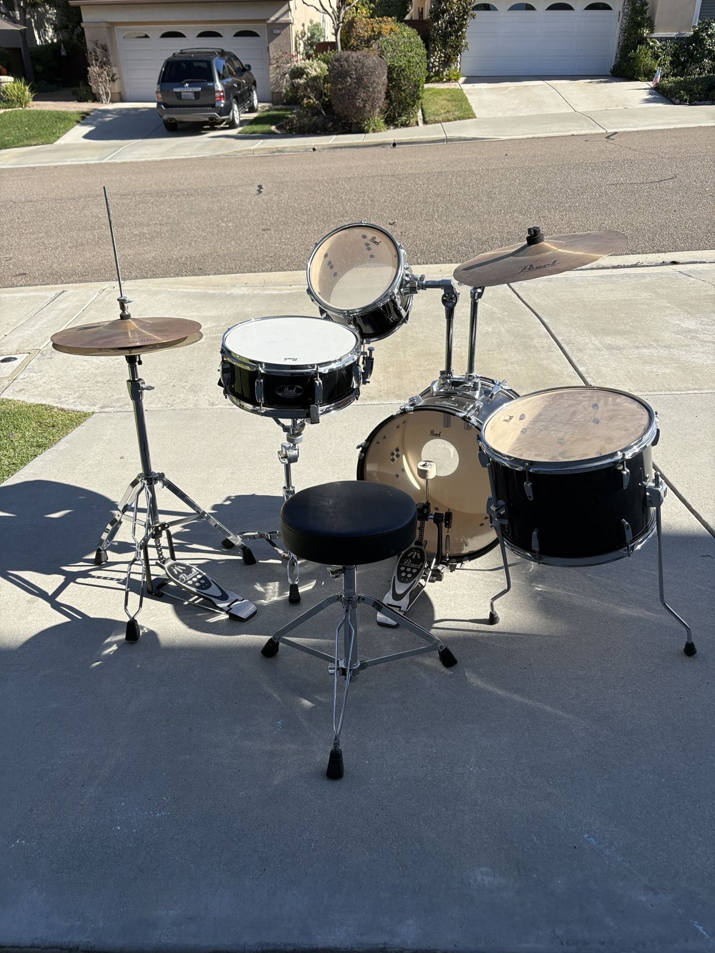 Pearl Drum Set