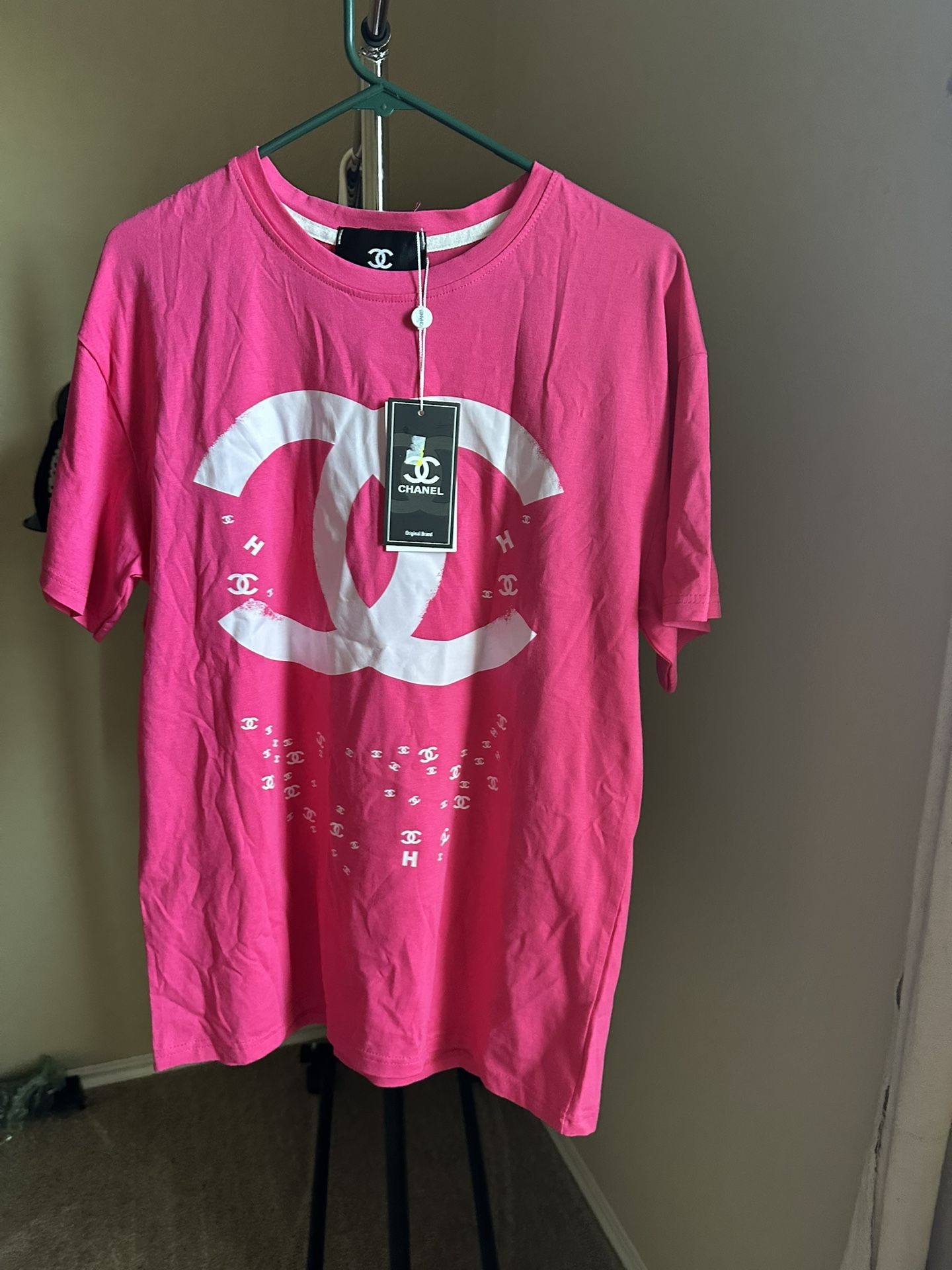 Women Pink T Shirt