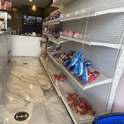 WALL SECTION 16 L 84"H WITH 16" BASE AND 4-1