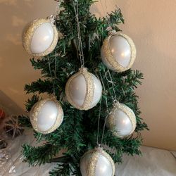 Christmas Ornaments 6 New 2.5 Inch Handmade Shatterproof 