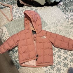 North face 0-3 M Baby Girl 