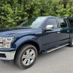 2020 FORD F-150 LARIAT 4WD *ONLY 29K MILES*WARRANTY*TOPPER ONE OWNER*  *ONLY 29,000 MILES  CLEAN FLORIDA TITLE  CLEAN CARFAX  MATCHING TOPPER  WARRANT
