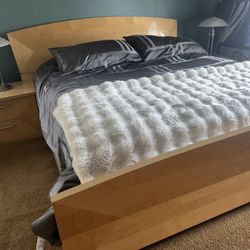 Bedroom Set - Cali King