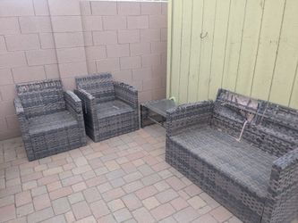 Free: Outdoor Furniture In Rough Condition