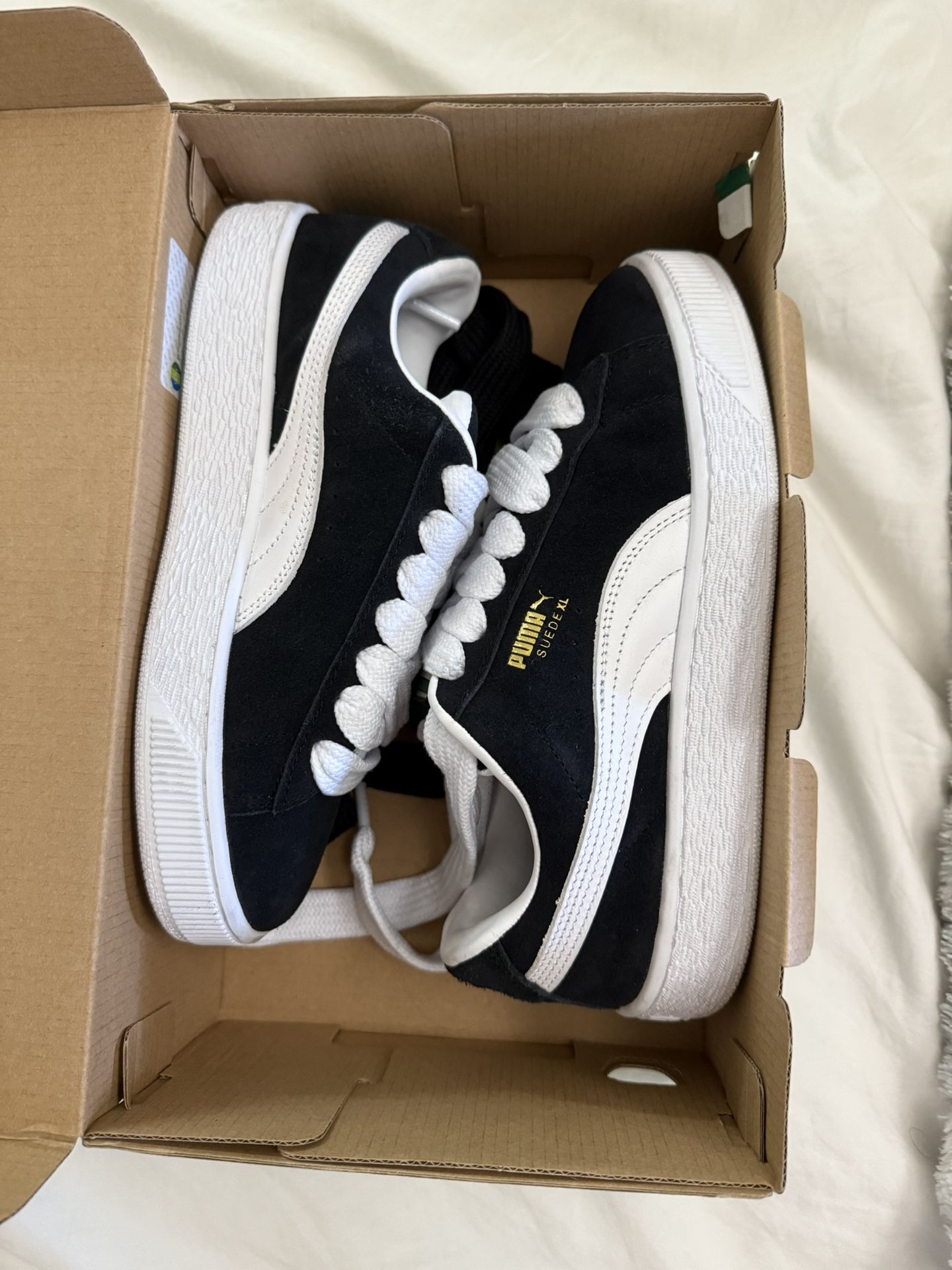 Women 7.5 Puma Shoes