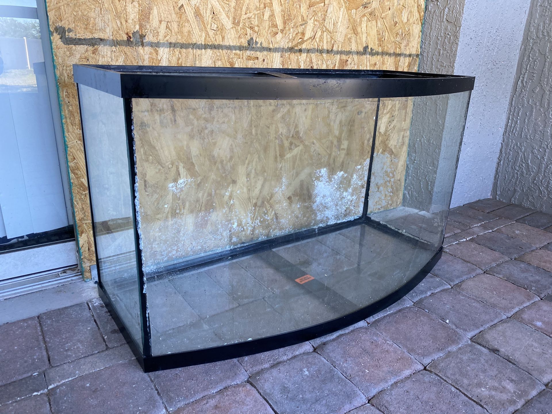 46 gal aquarium with stand