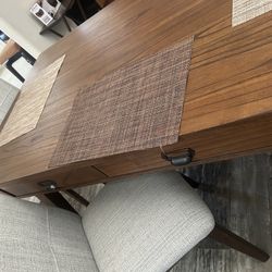 Kitchen table