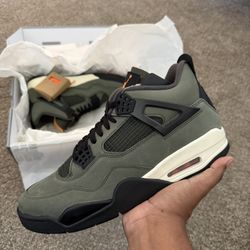 Jordan 4 Undefeated 