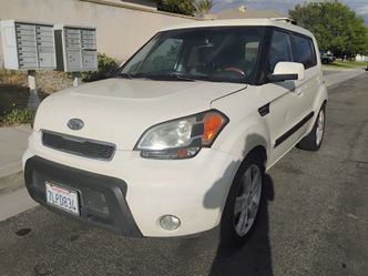 2010 Kia Soul runs good