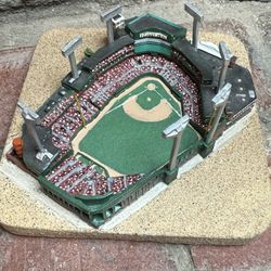 FENWAY PARK REPLICA BASEBALL SPORTS COLLECTORS GUILD RED SOX 1995 #2079/4750