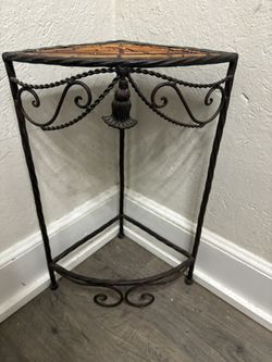 Metal Corner Table