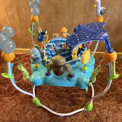 Bright Starts Activity baby Jumper Disney Baby Finding Nemo Sea of Activities.