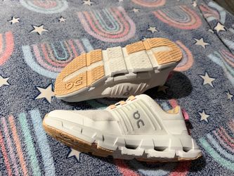 Tennis cloudtec  size k3 de Niña