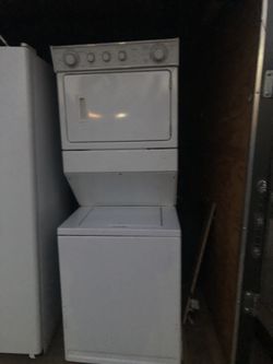 Whirlpool Stackable Slim thin Washer And  Gas Dryer