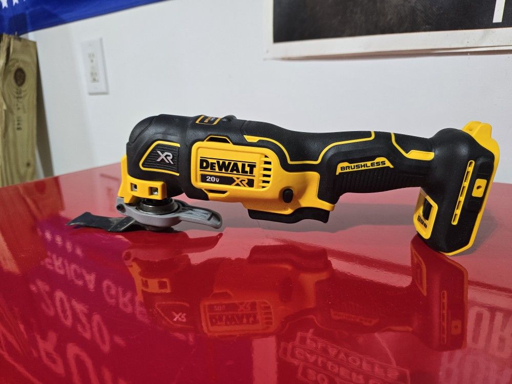 Brand New Dewalt XR Oscillating Multi Tool