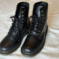 Doc Martens 1460 Black Leather Boot