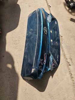Toyota Camry trunk Oem