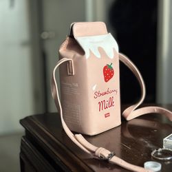 Cute Kawaii Strawberry Milk Purse
