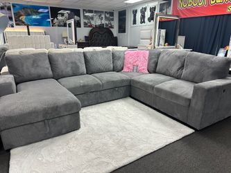 Beautiful Pull Out Sleeper Sectional On Sale $1499