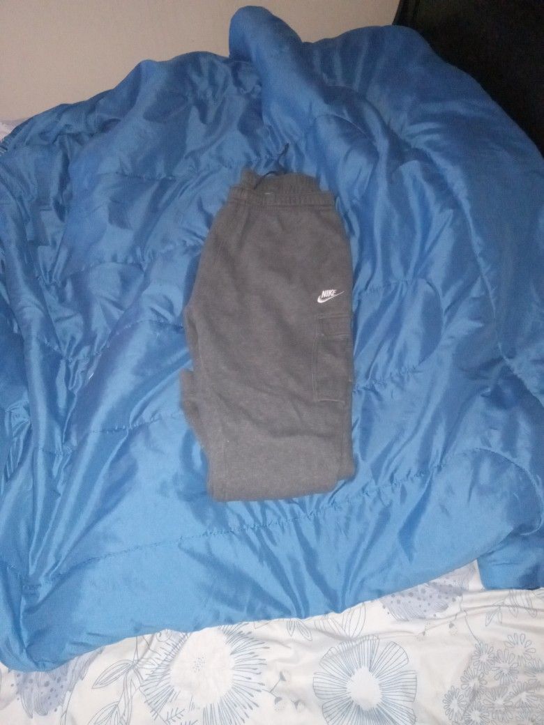 Nike Fleece Cargo Joggers