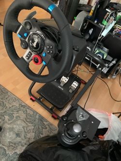 Logitech G29 Steering/Shifter/3 pedals