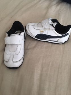 Size 7 toddler Pumas