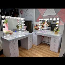 Glam Vanity Set