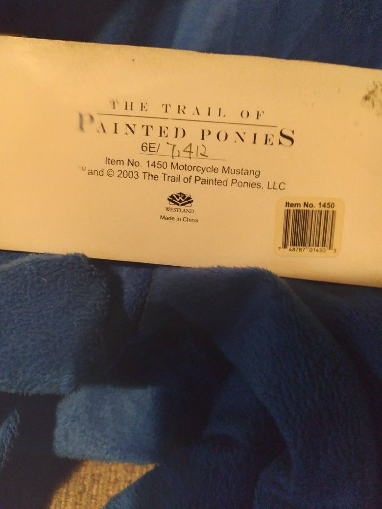 Painted ponies 1450 motorcycle mustang. REDUCED