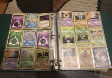 Pokémon Lot Binder