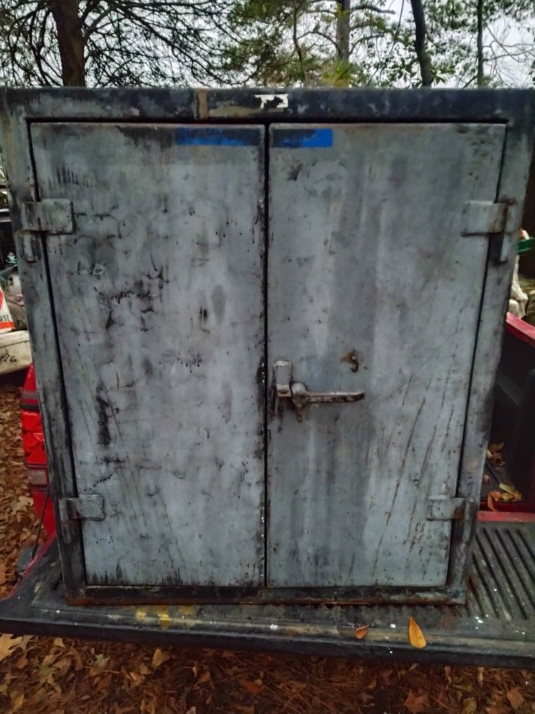 Heavy Duty Cabinet 