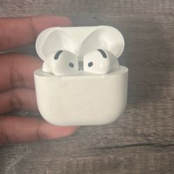 Apple AirPod 4s With Noise Cancellation 