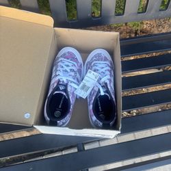 Brand New Adidas Shoes Size 9.5 F