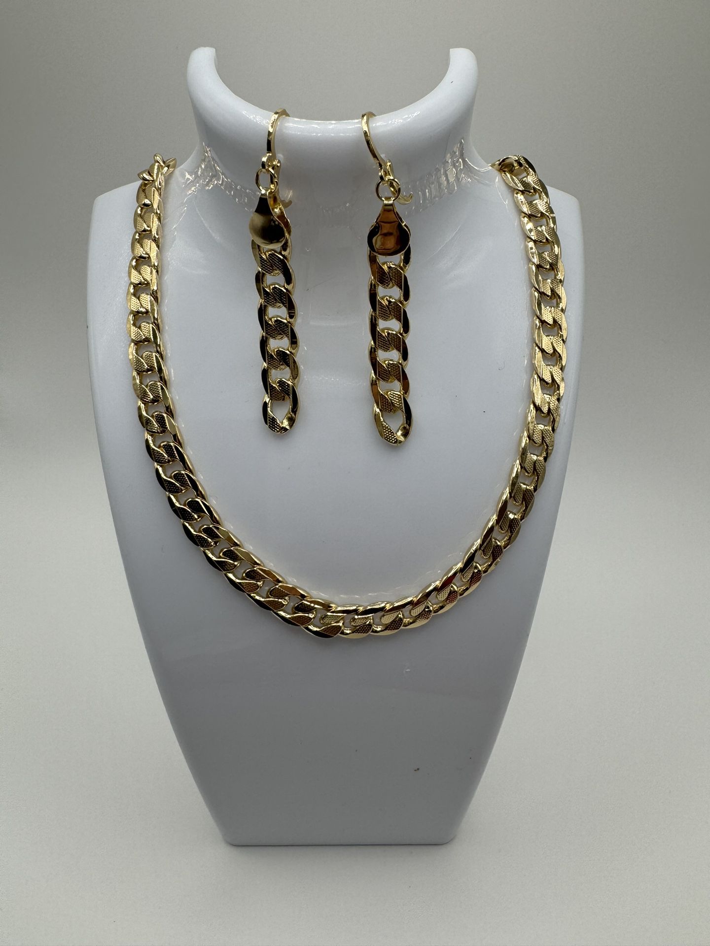 18k Gold Plated  Chain Set $45