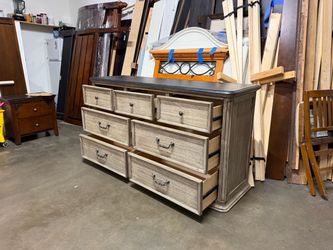 Chest of drawers $199