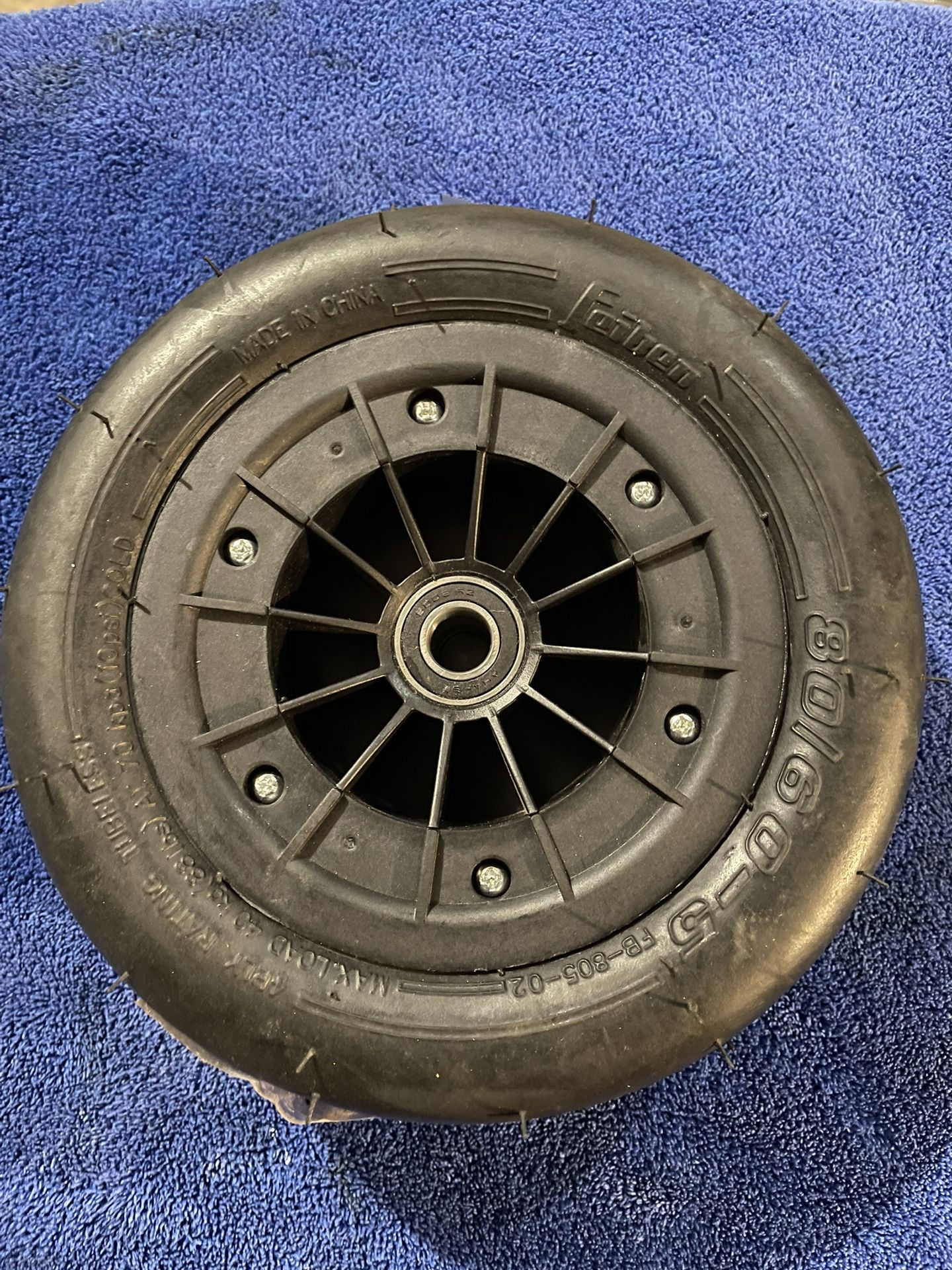 80/60-5 Wheel