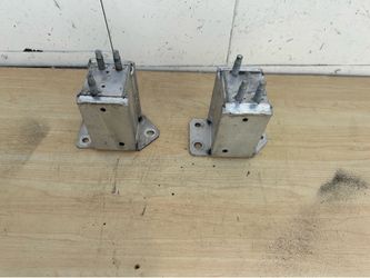 Toyota Tacoma Front Bracket Reinforcement Right and Driver 2005 To 2023 Used Oem
