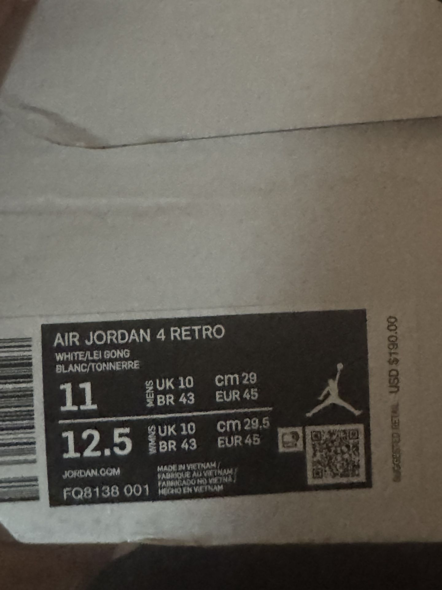 Jordan 4 retro white thunder