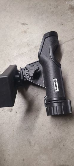 SCOTTY CLAMP ON ROD HOLDER