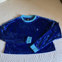 Converse Velvet Top - XS