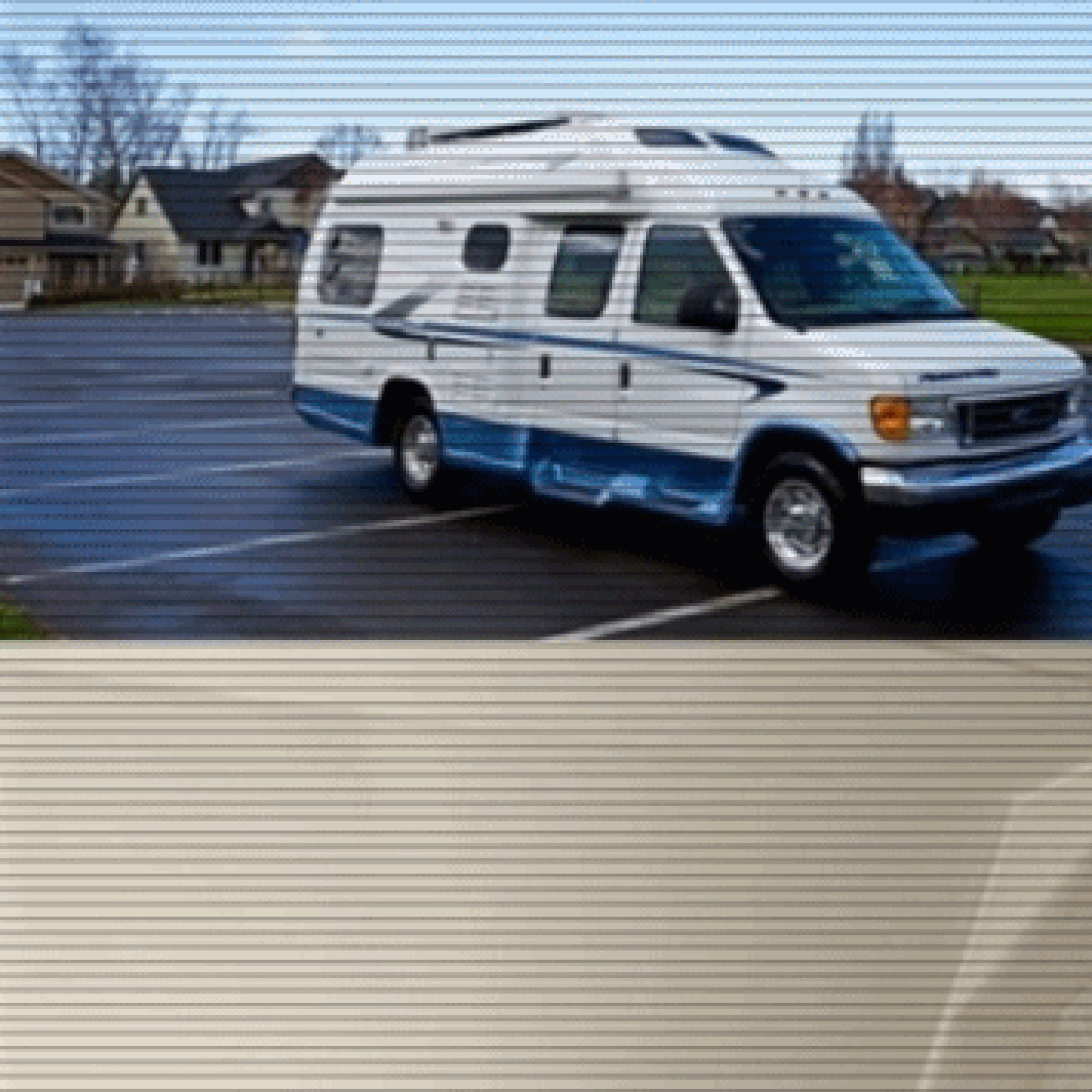 Photo Price $1200 Motorhome Ford E350 service customer