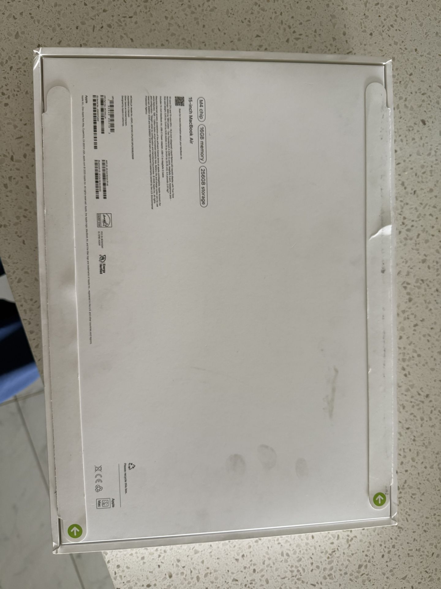 15” MacBook Air Empty Box