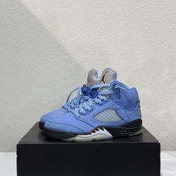 Jordan 5’s UNC 