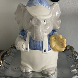 Collectible cookie jar