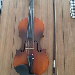 Full Sized Student Violin 4/4