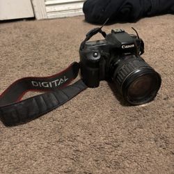canon EOS  40DD digital SLR camera