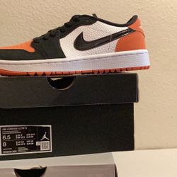 Jordan 1Low Retro Golf   Men Size 6.5