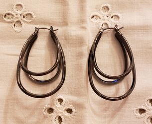 Dark Gunmetal Gray Earrings 