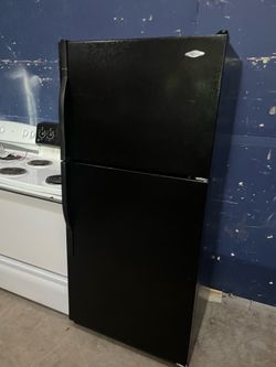 Black kitchen appliance package.